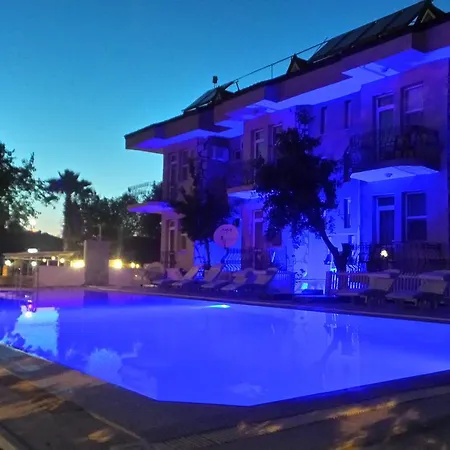 Galata Hotel 3*